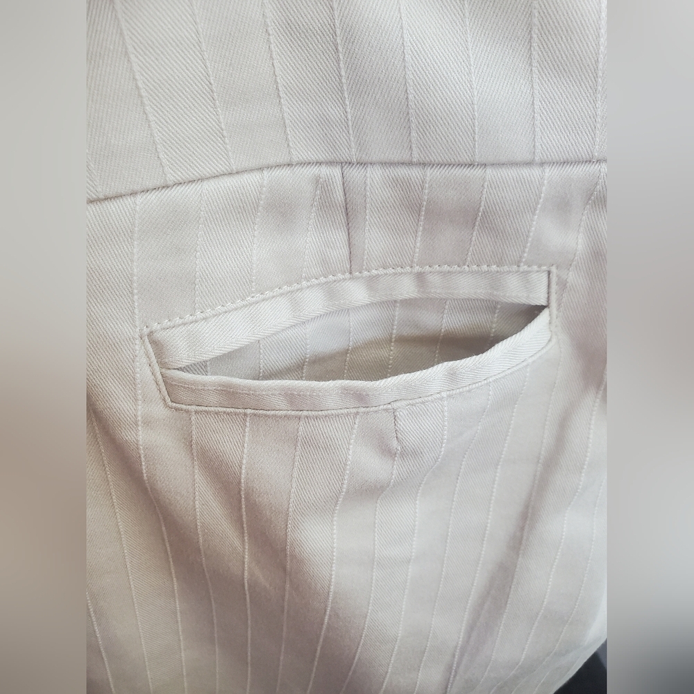BeBe LIV Fit Pinstripe Khaki Low Rise Trouser Casual or Office Pant Sz 10